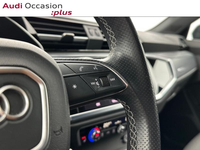 Voitures occasions Audi Q3 S line Montigny-le-Bretonneux