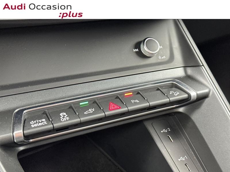 Voitures occasions Audi Q3 S line Montigny-le-Bretonneux