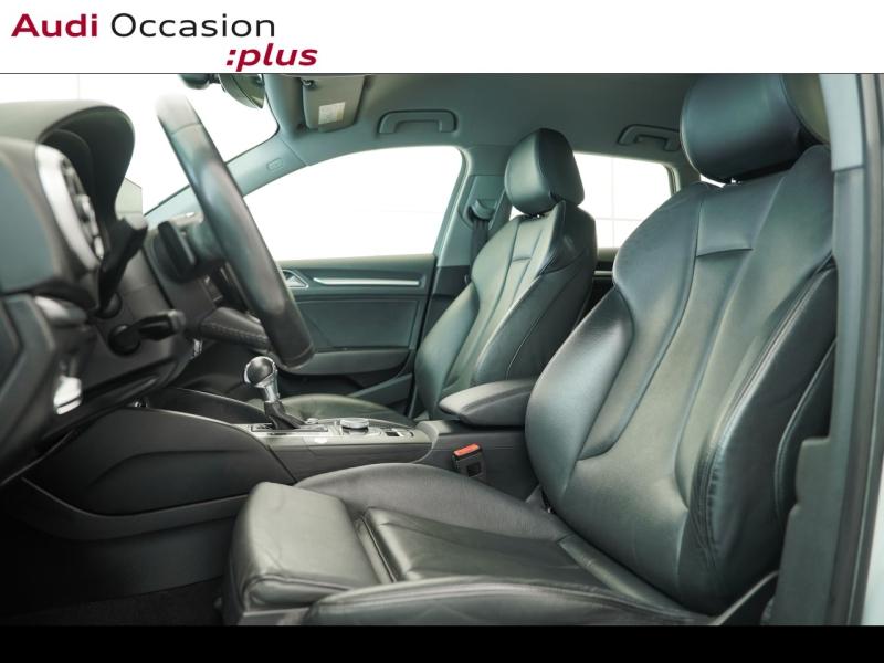 Voitures occasions Audi A3 Sportback Design luxe Montigny-le-Bretonneux