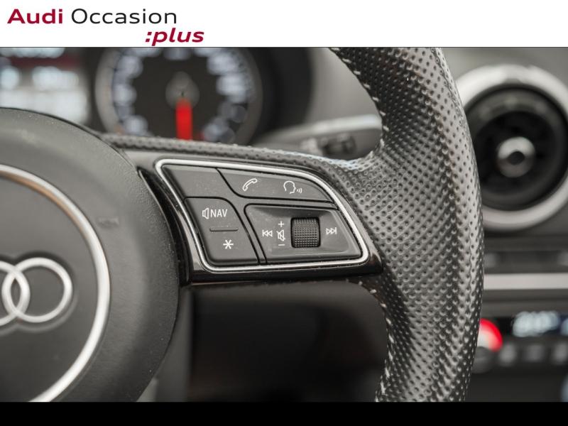 Voitures occasions Audi A3 Cabriolet S line Montigny-le-Bretonneux