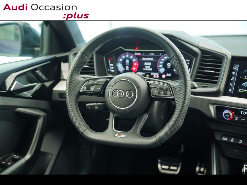 Voitures occasions Audi A1 Sportback S line plus Montigny-le-Bretonneux