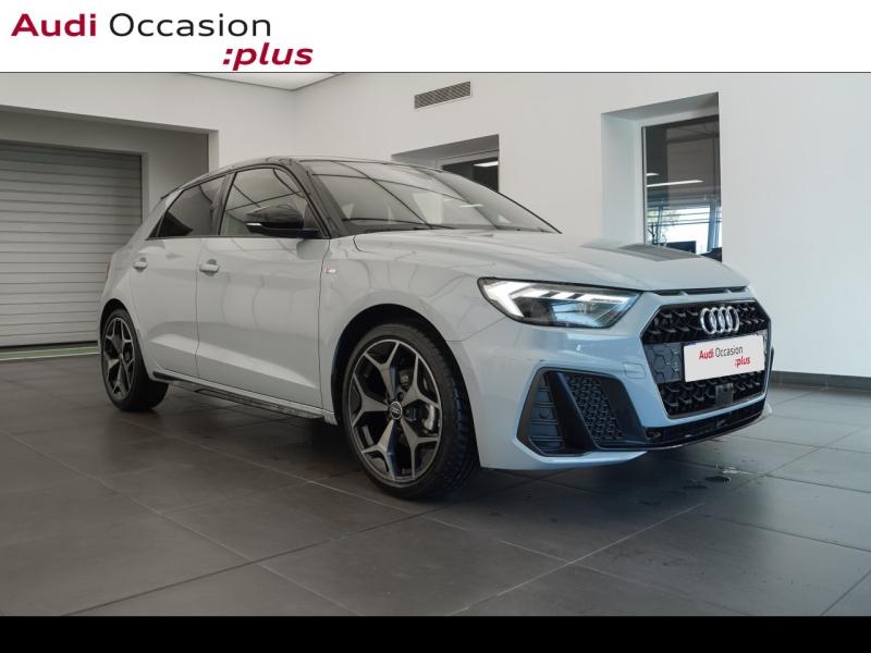 Voitures occasions Audi A1 Sportback S line plus Montigny-le-Bretonneux