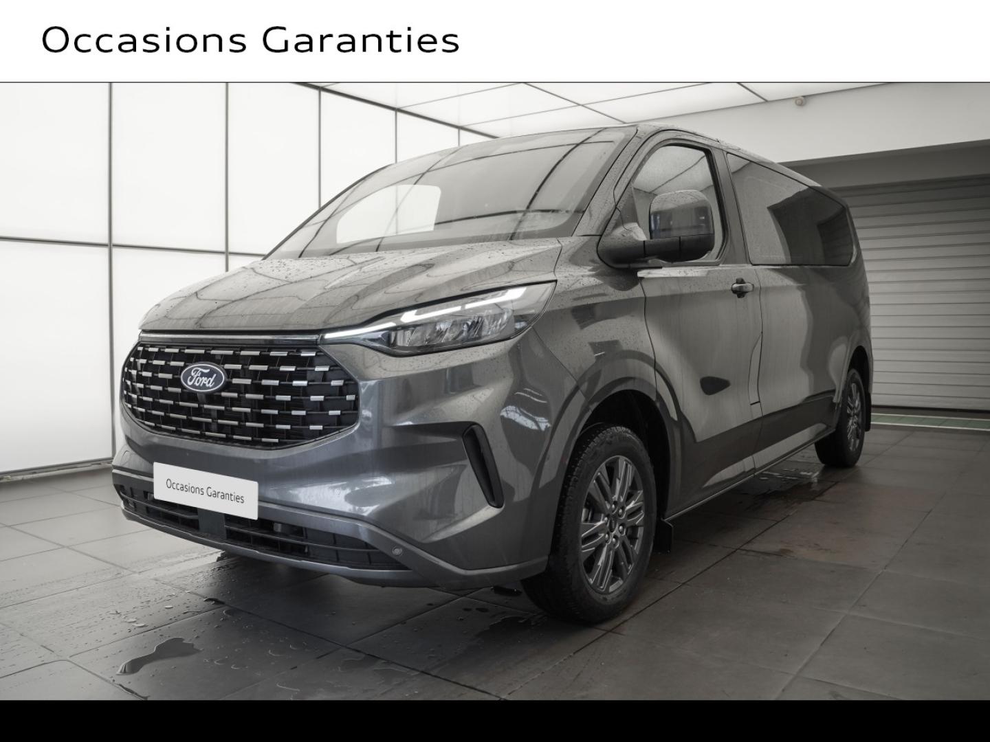 Voitures occasions FORD Tourneo Custom Titanium Montigny-le-Bretonneux