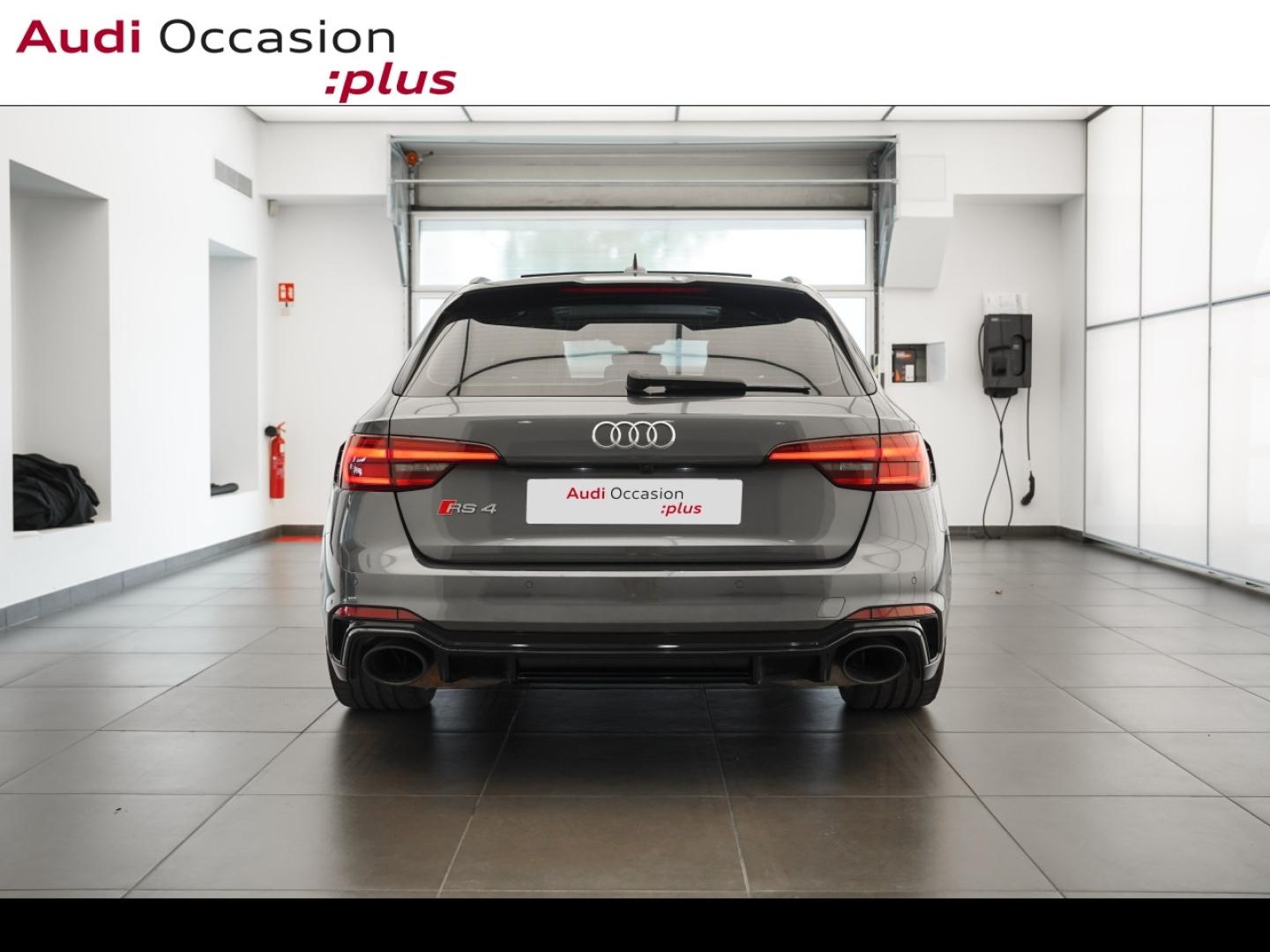 Voitures occasions Audi RS4 Avant Base Montigny-le-Bretonneux