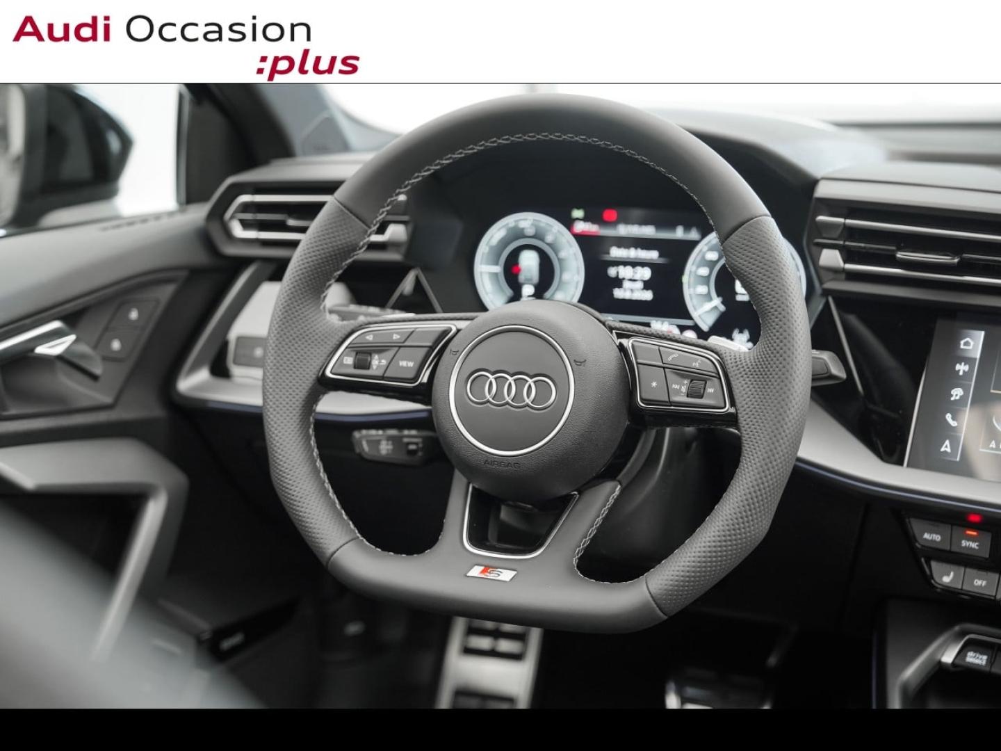 Voitures occasions Audi A3 Sportback S line Montigny-le-Bretonneux