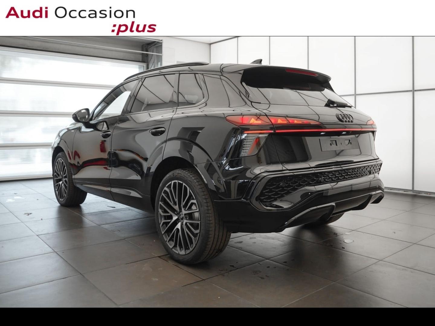 Voitures occasions Audi Q3 S line Montigny-le-Bretonneux