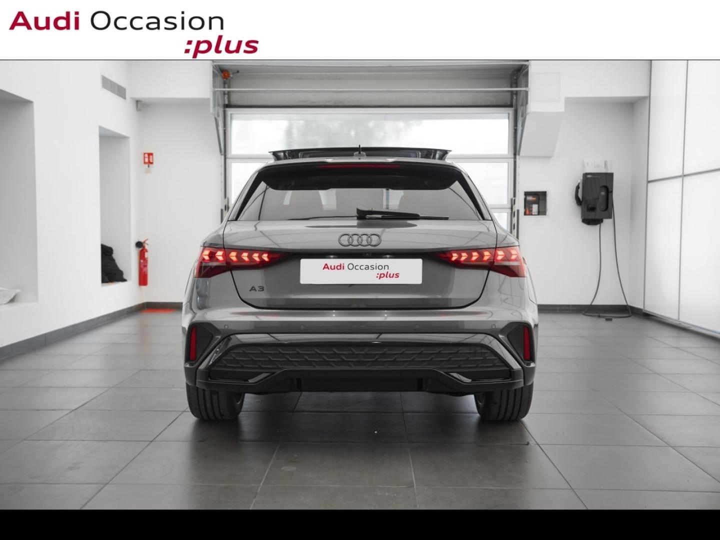 Voitures occasions Audi A3 Sportback S line Montigny-le-Bretonneux