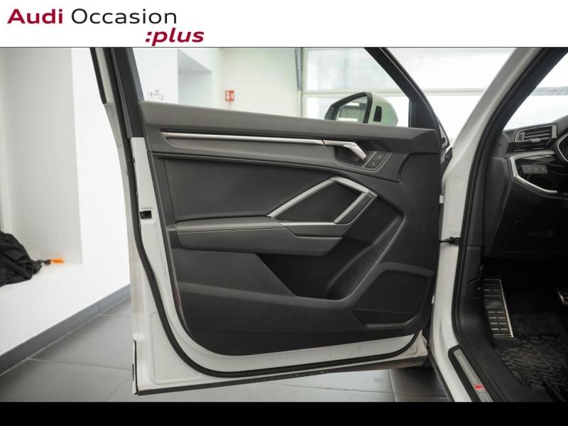 Voitures occasions Audi Q3 S line Montigny-le-Bretonneux