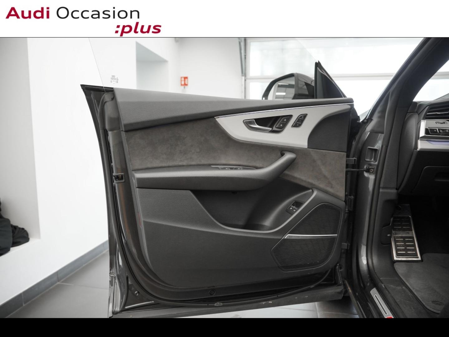 Voitures occasions Audi Q8 Compétition Montigny-le-Bretonneux