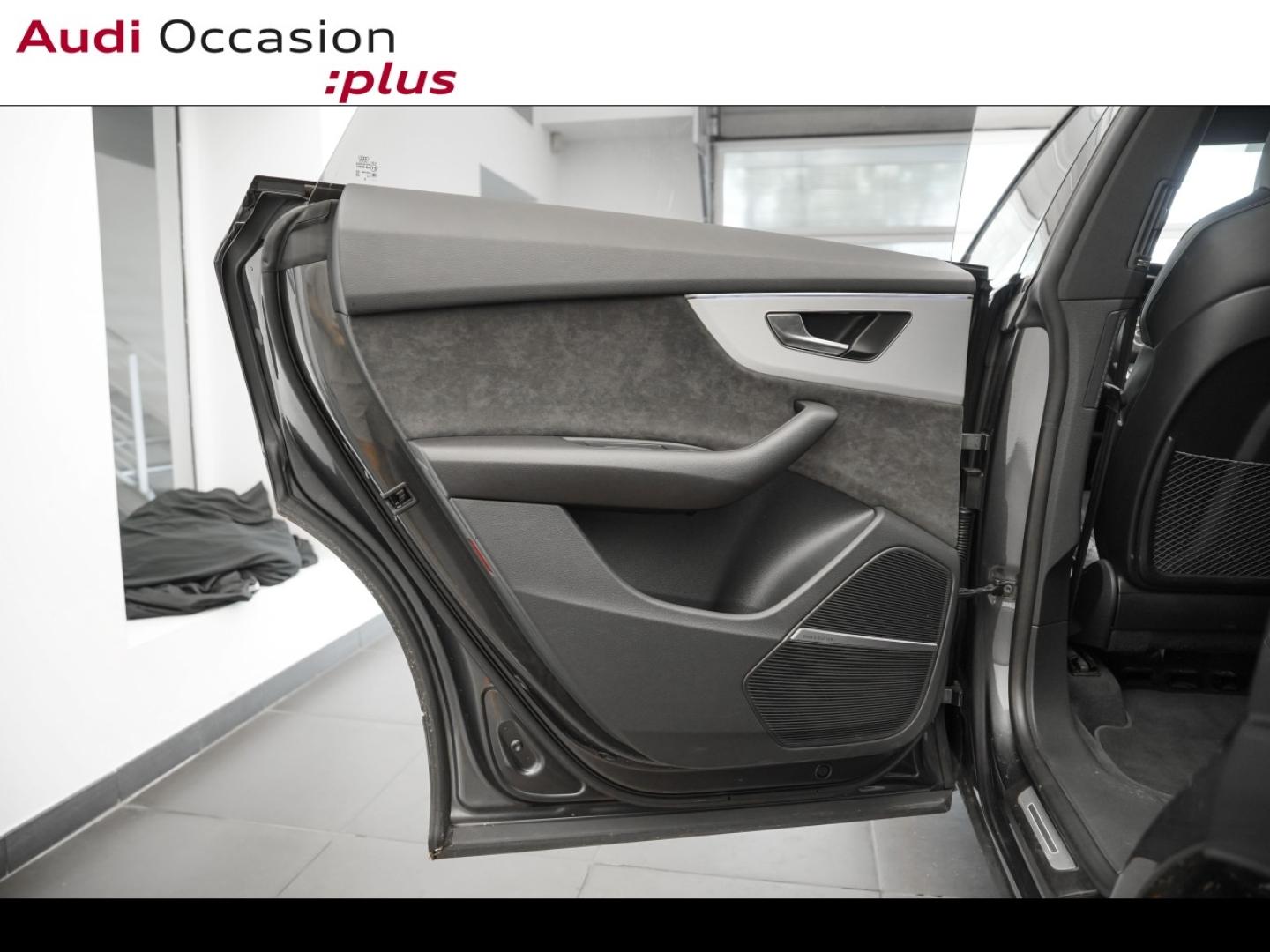 Voitures occasions Audi Q8 Compétition Montigny-le-Bretonneux