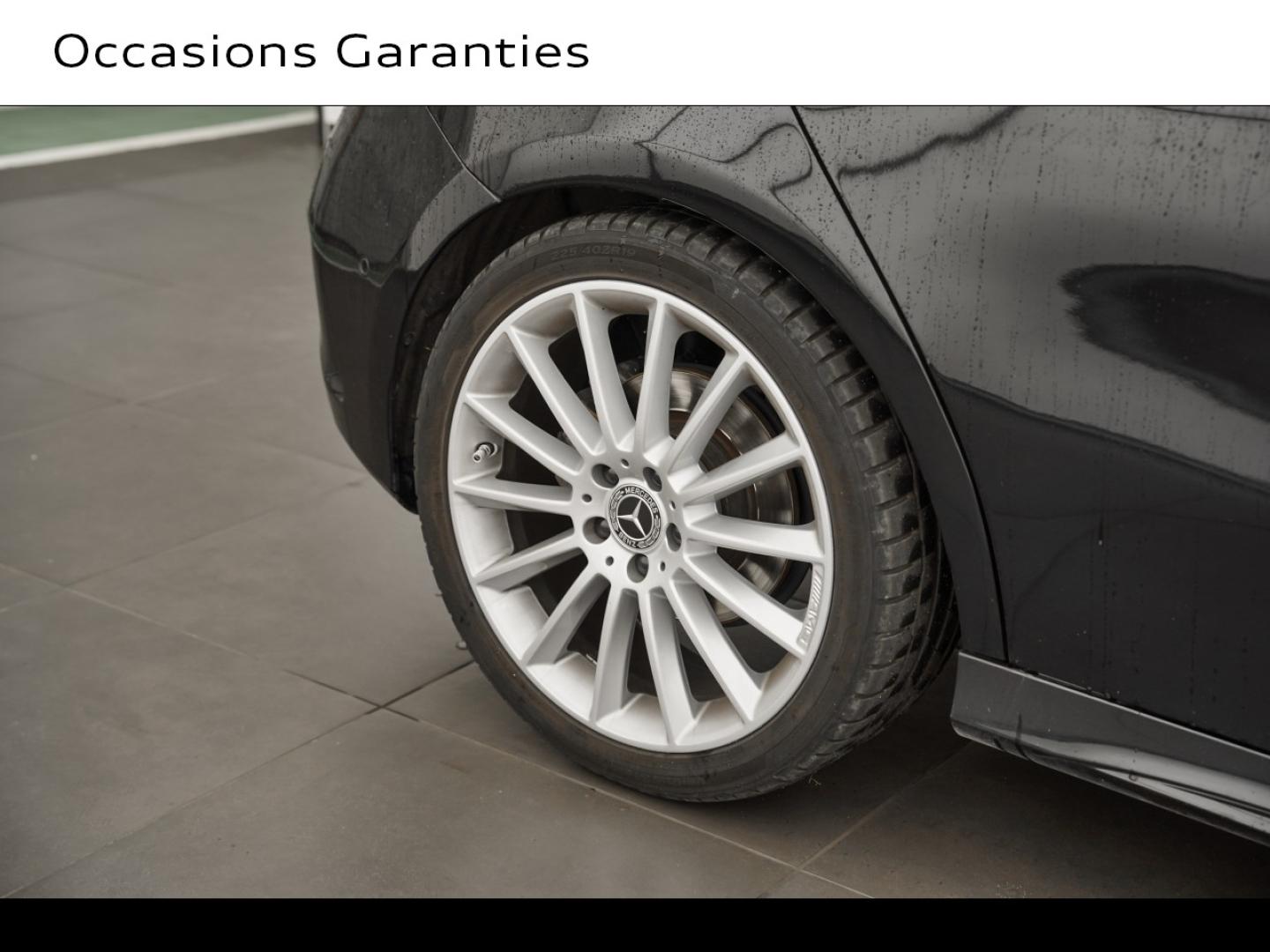 Voitures occasions MERCEDES-BENZ CLASSE A AMG Line Montigny-le-Bretonneux