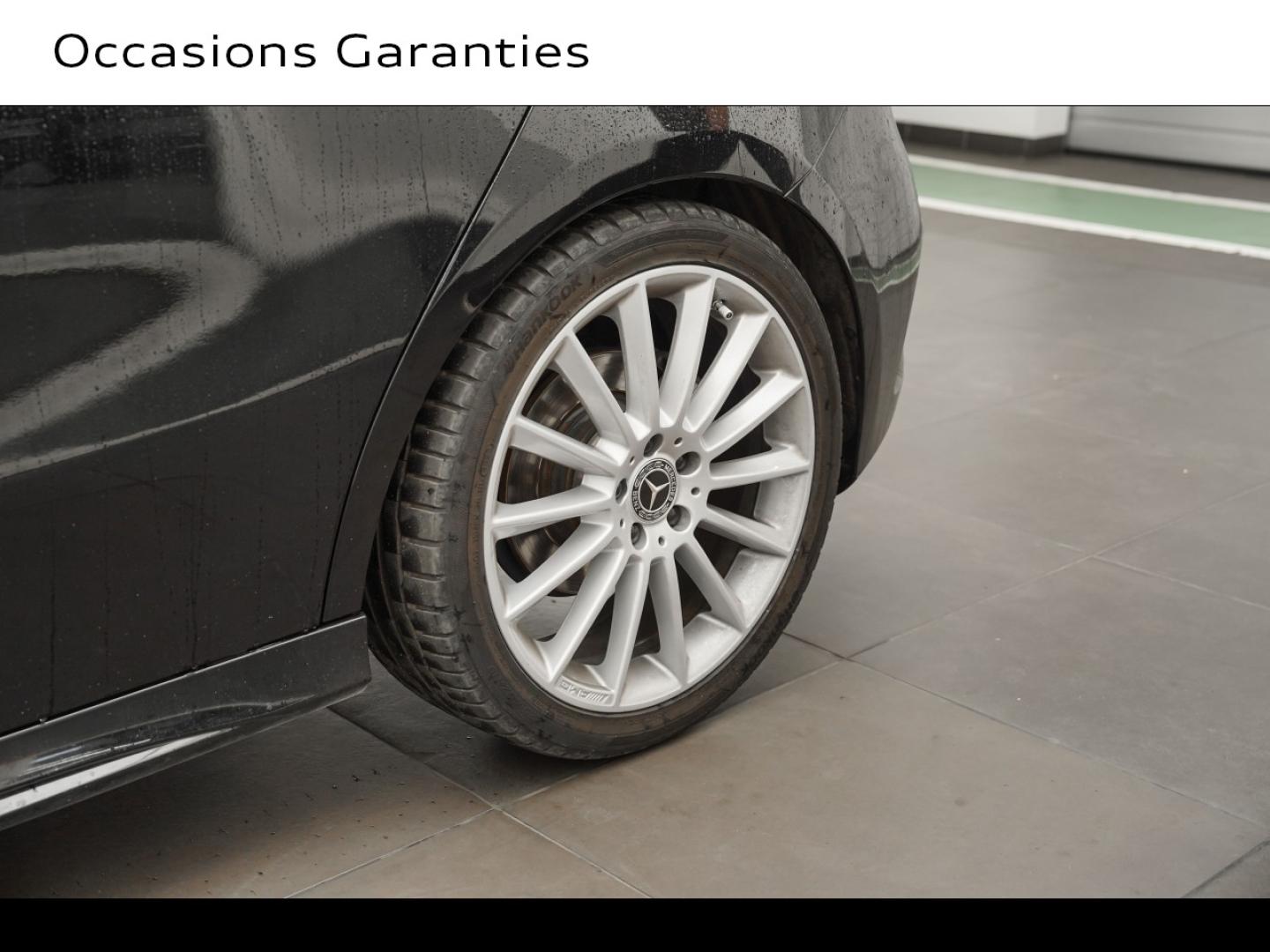 Voitures occasions MERCEDES-BENZ CLASSE A AMG Line Montigny-le-Bretonneux