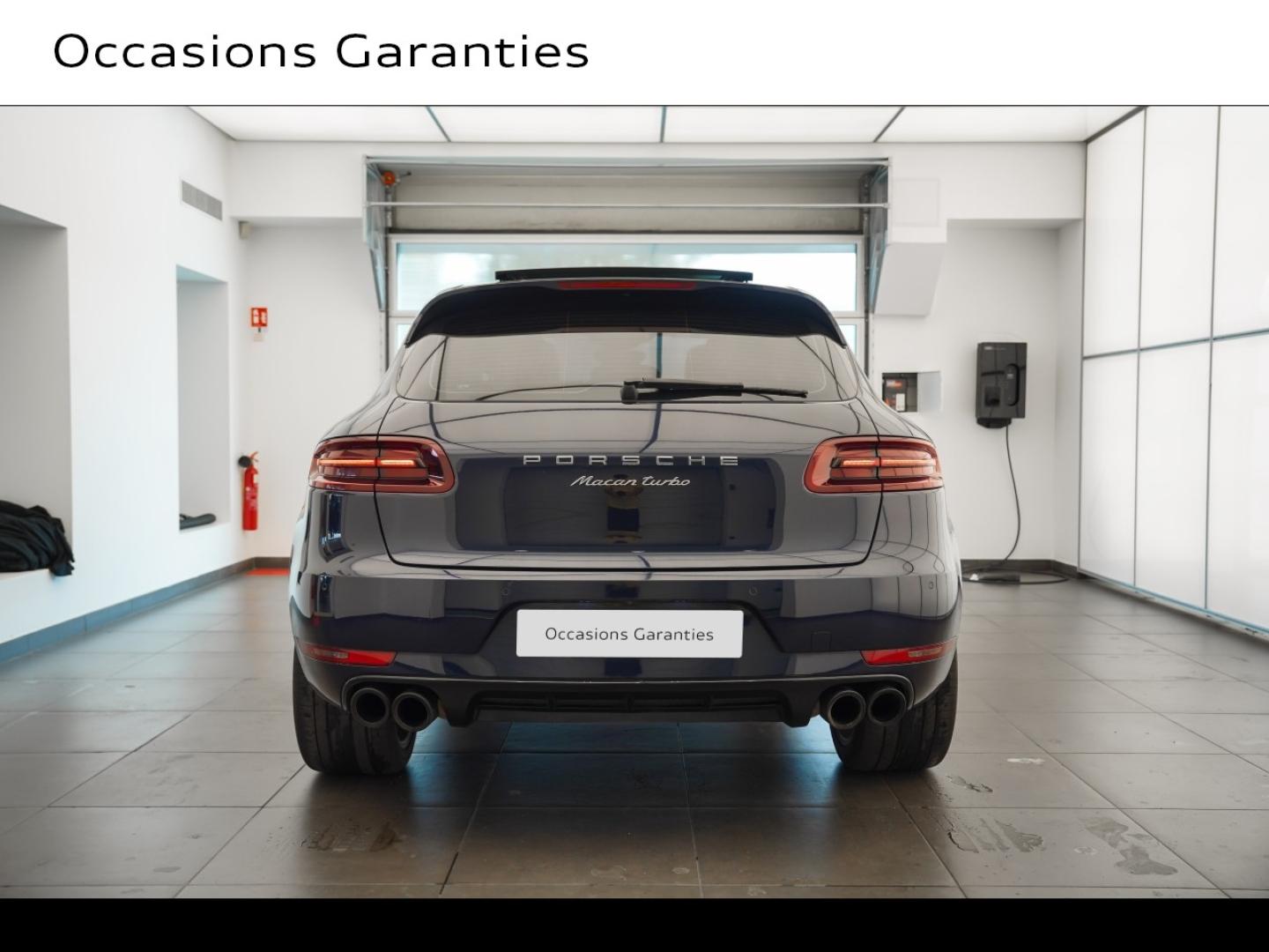 Voitures occasions PORSCHE MACAN Turbo Montigny-le-Bretonneux