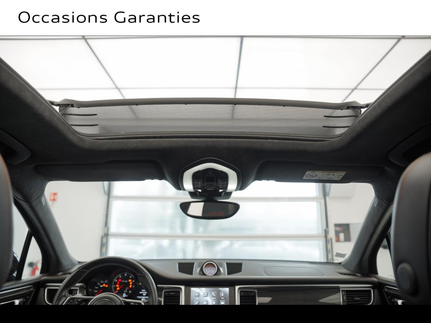 Voitures occasions PORSCHE MACAN Turbo Montigny-le-Bretonneux