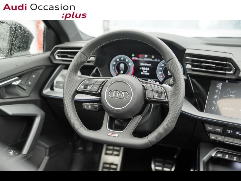 Voitures occasions Audi A3 Sportback S line Montigny-le-Bretonneux