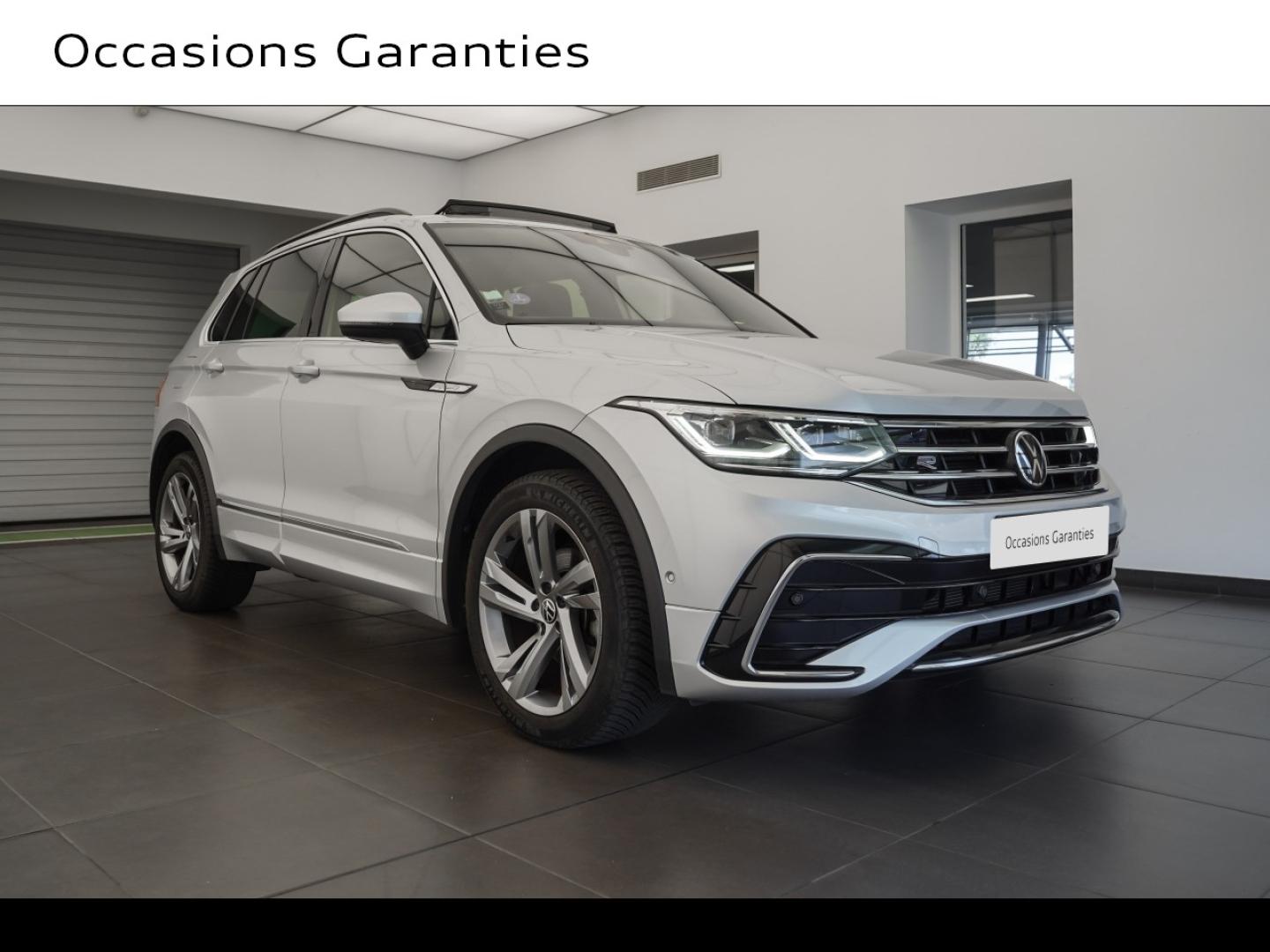 Voitures occasions VOLKSWAGEN TIGUAN R-Line Montigny-le-Bretonneux