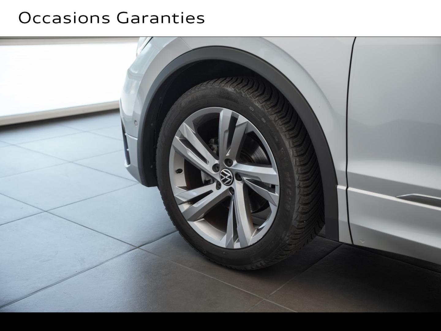 Voitures occasions VOLKSWAGEN TIGUAN R-Line Montigny-le-Bretonneux