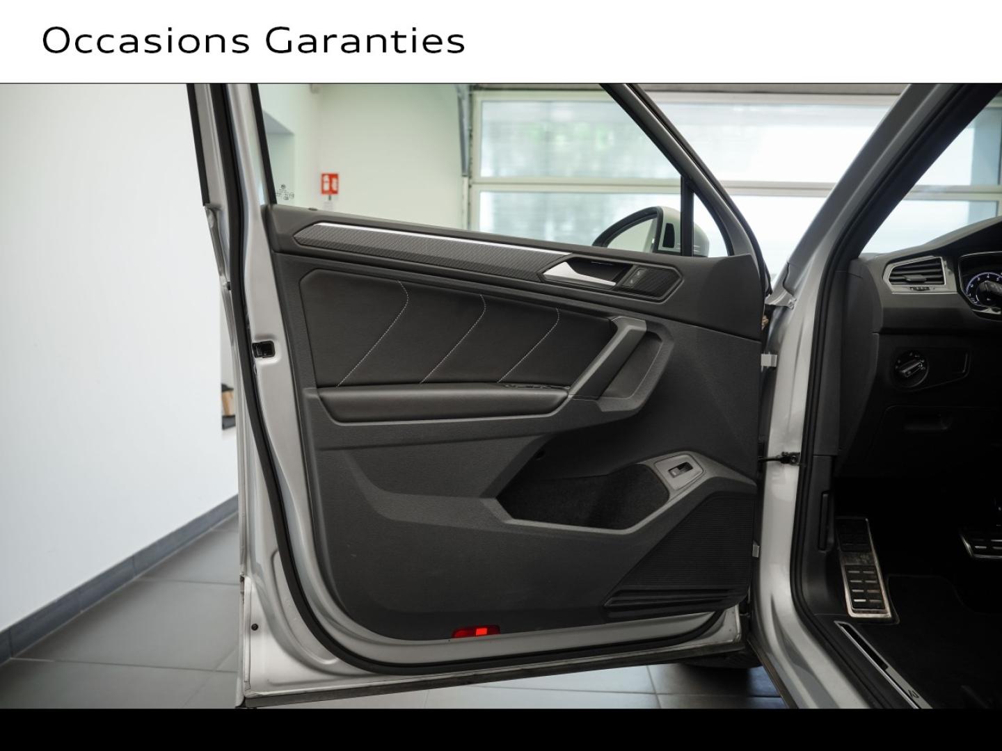 Voitures occasions VOLKSWAGEN TIGUAN R-Line Montigny-le-Bretonneux