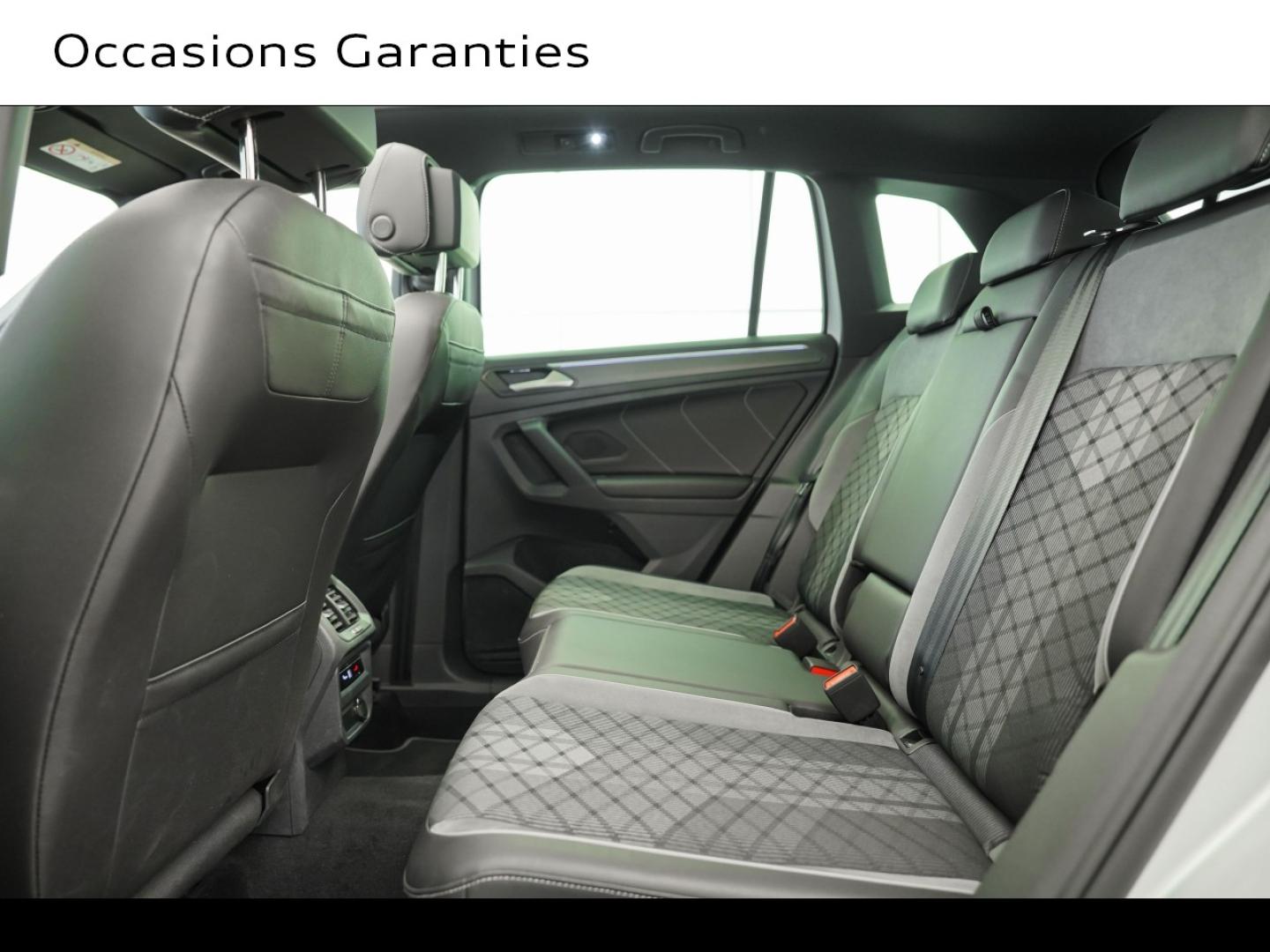 Voitures occasions VOLKSWAGEN TIGUAN R-Line Montigny-le-Bretonneux