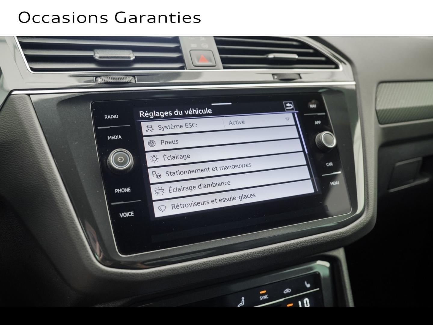 Voitures occasions VOLKSWAGEN TIGUAN R-Line Montigny-le-Bretonneux