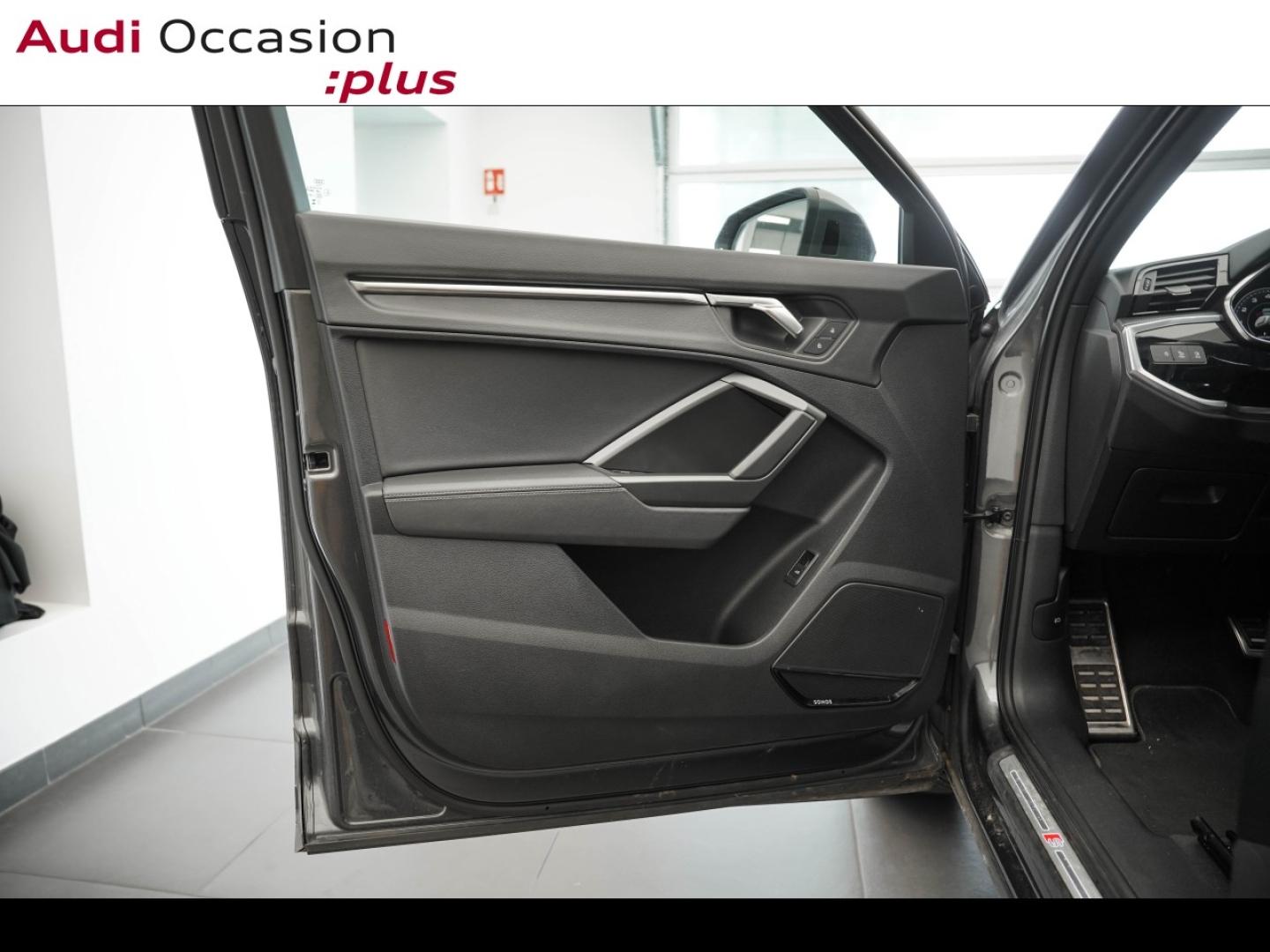 Voitures occasions Audi Q3 Sportback S line Montigny-le-Bretonneux