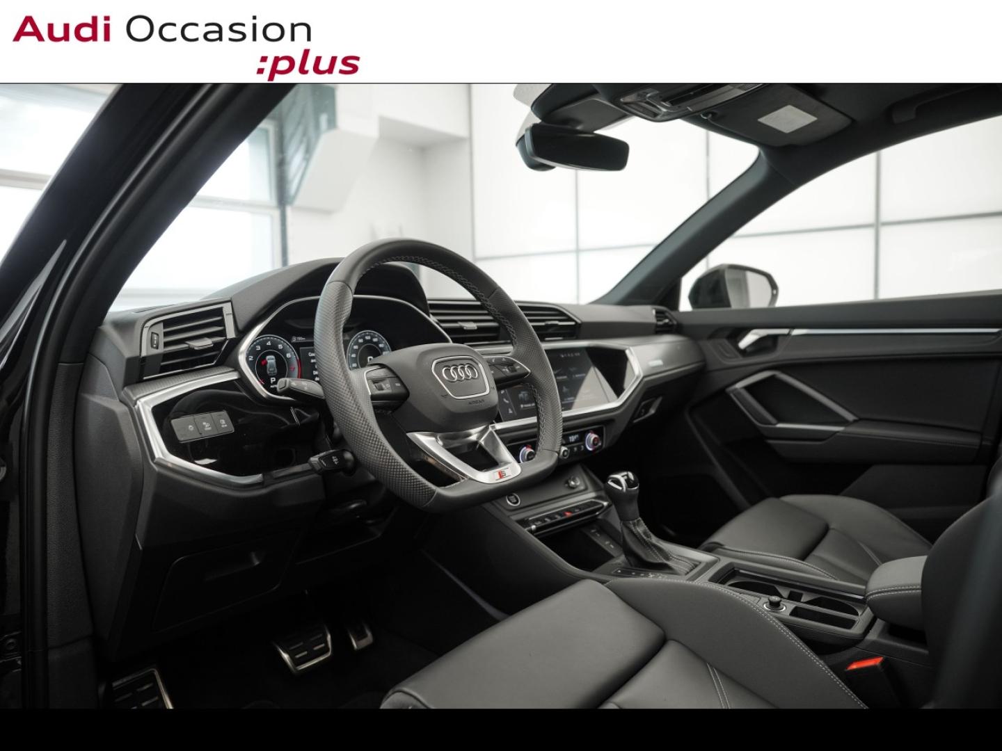 Voitures occasions Audi Q3 S line Montigny-le-Bretonneux