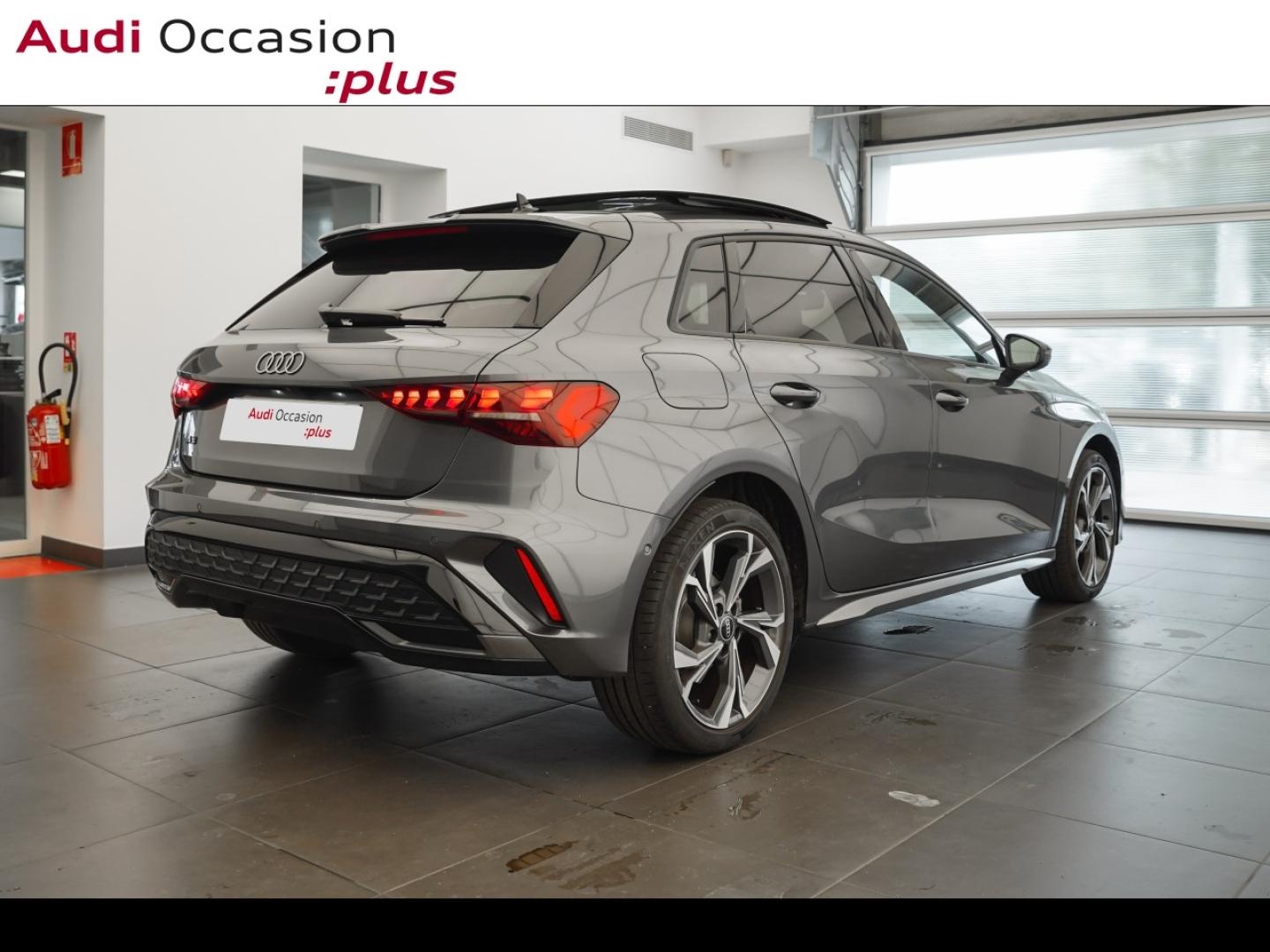 Voitures occasions Audi A3 Sportback S line Montigny-le-Bretonneux