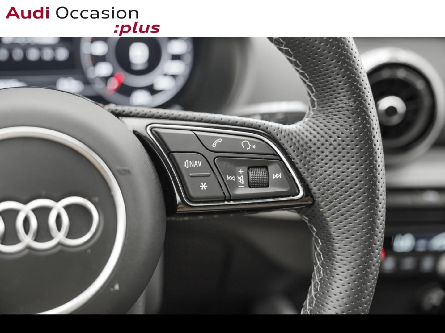 Voitures occasions Audi Q2 S line Montigny-le-Bretonneux