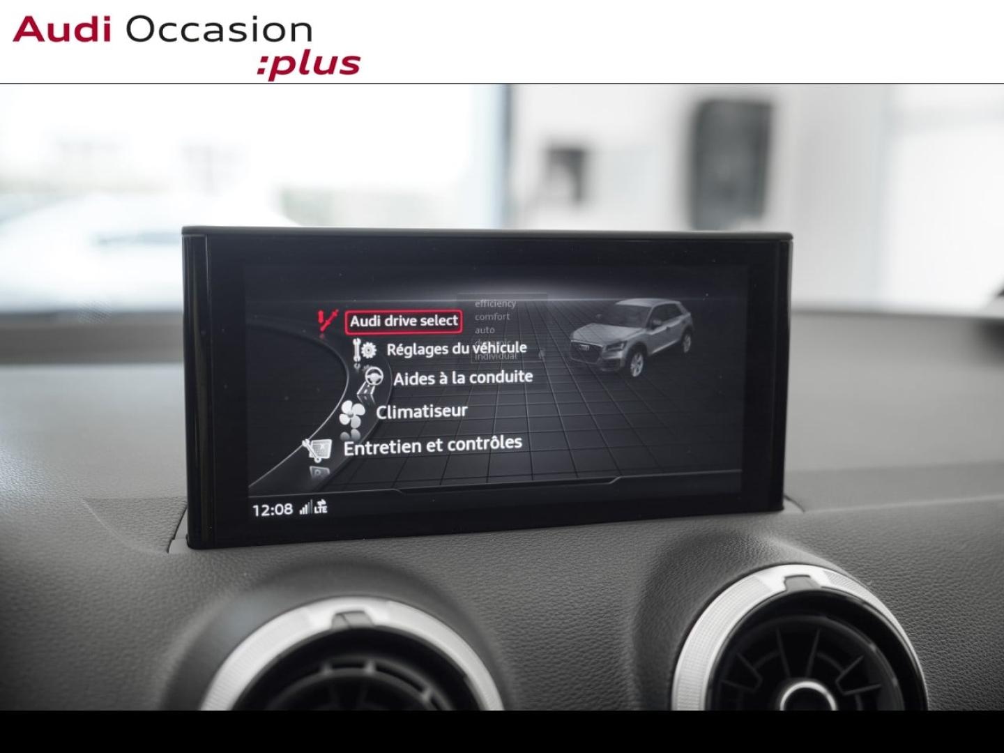 Voitures occasions Audi Q2 S line Montigny-le-Bretonneux