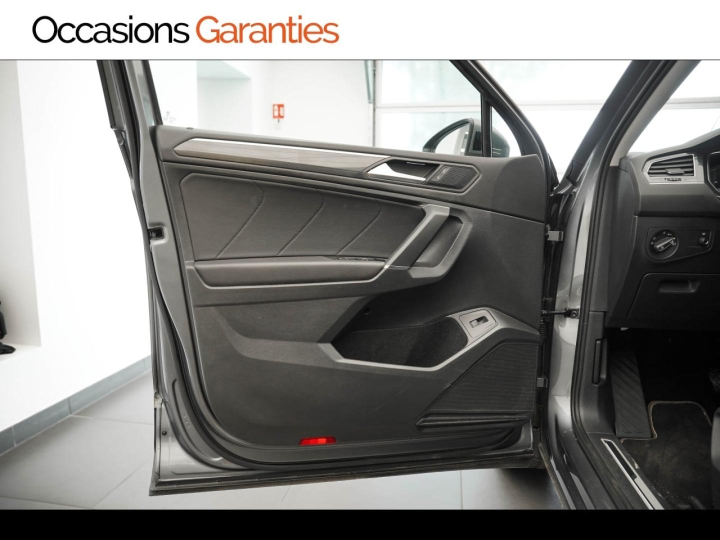 Voitures occasions VOLKSWAGEN TIGUAN ALLSPACE Carat Exclusive Montigny-le-Bretonneux