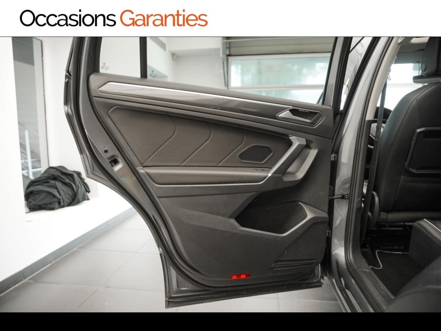 Voitures occasions VOLKSWAGEN TIGUAN ALLSPACE Carat Exclusive Montigny-le-Bretonneux