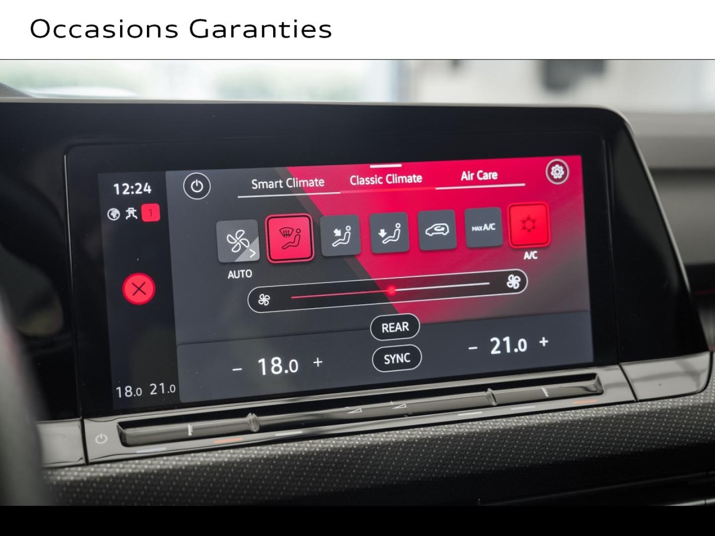 Voitures occasions VOLKSWAGEN GOLF R-Line Montigny-le-Bretonneux