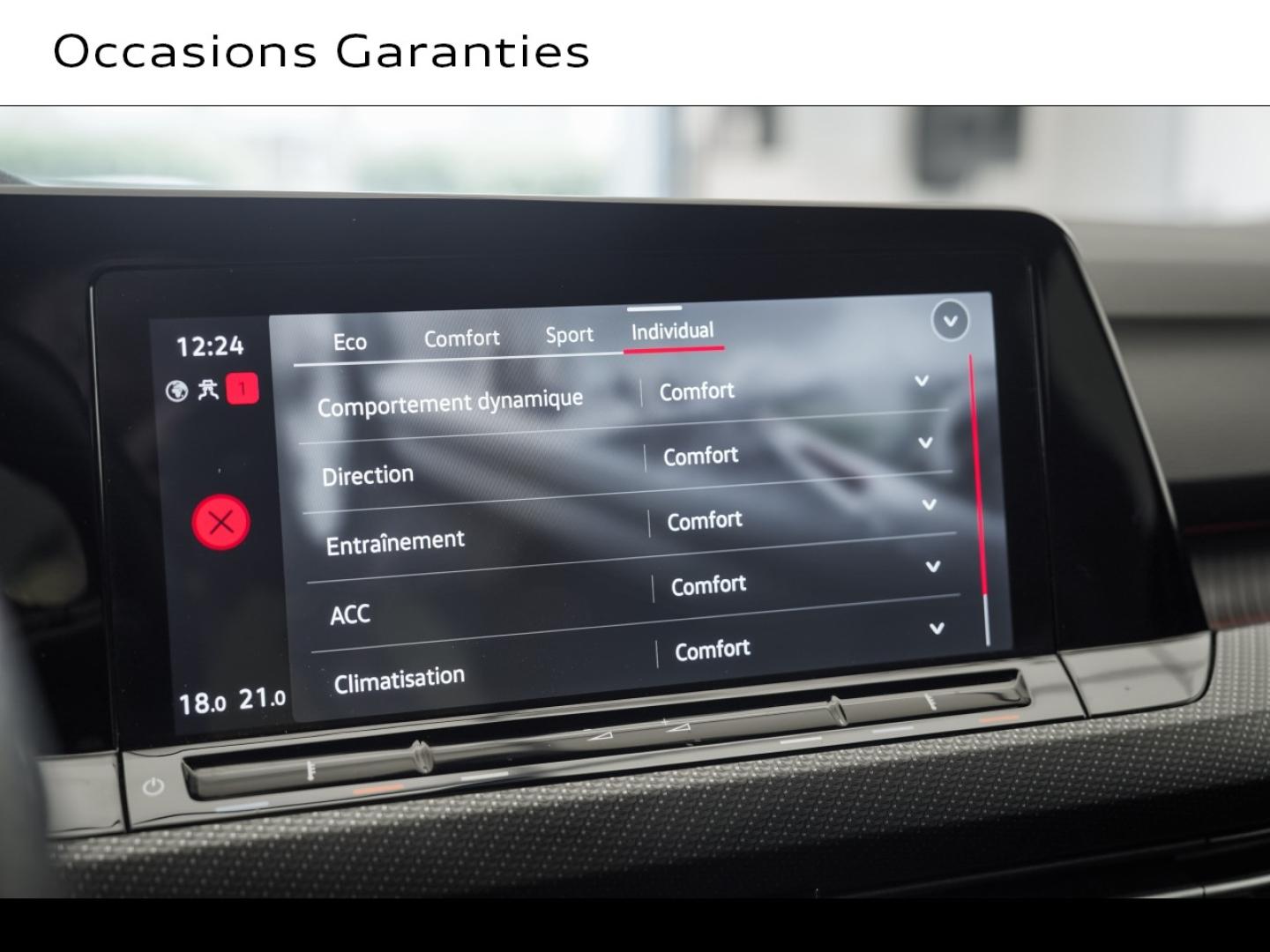 Voitures occasions VOLKSWAGEN GOLF R-Line Montigny-le-Bretonneux