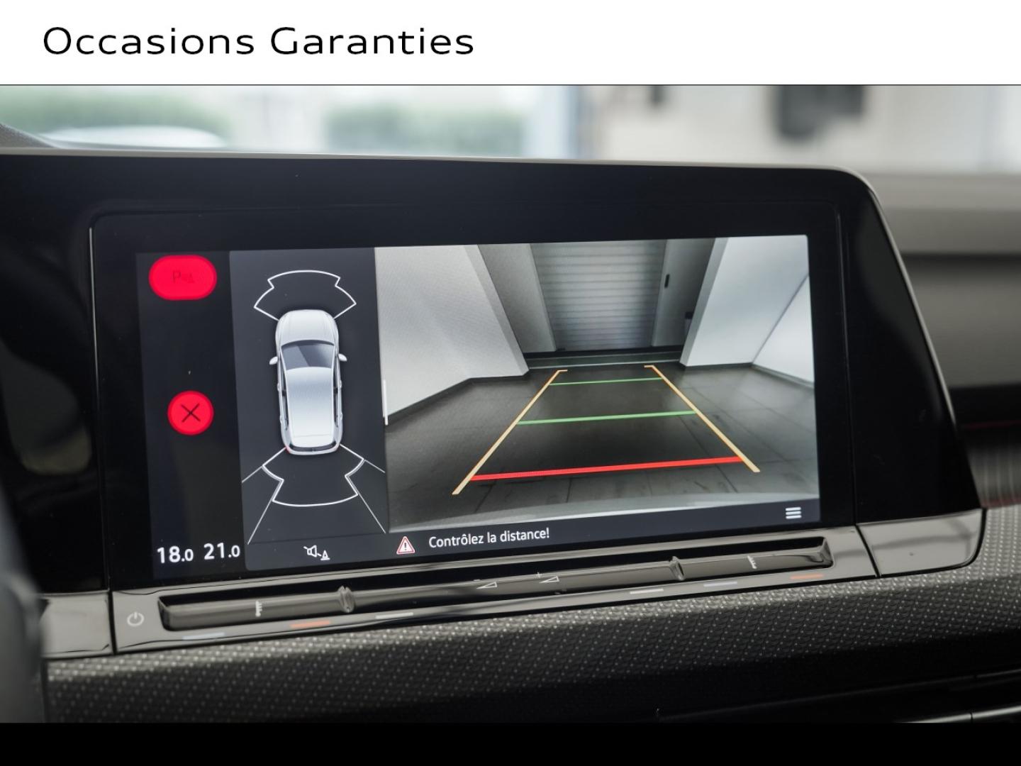 Voitures occasions VOLKSWAGEN GOLF R-Line Montigny-le-Bretonneux