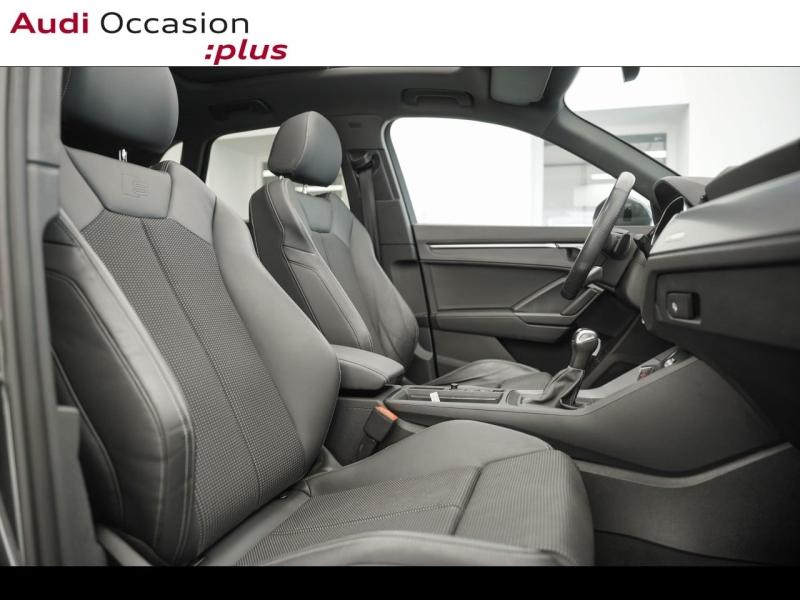 Voitures occasions Audi Q3 S line Montigny-le-Bretonneux