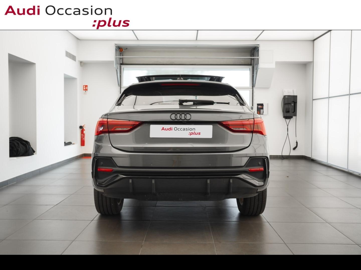 Voitures occasions Audi Q3 Sportback S line Montigny-le-Bretonneux