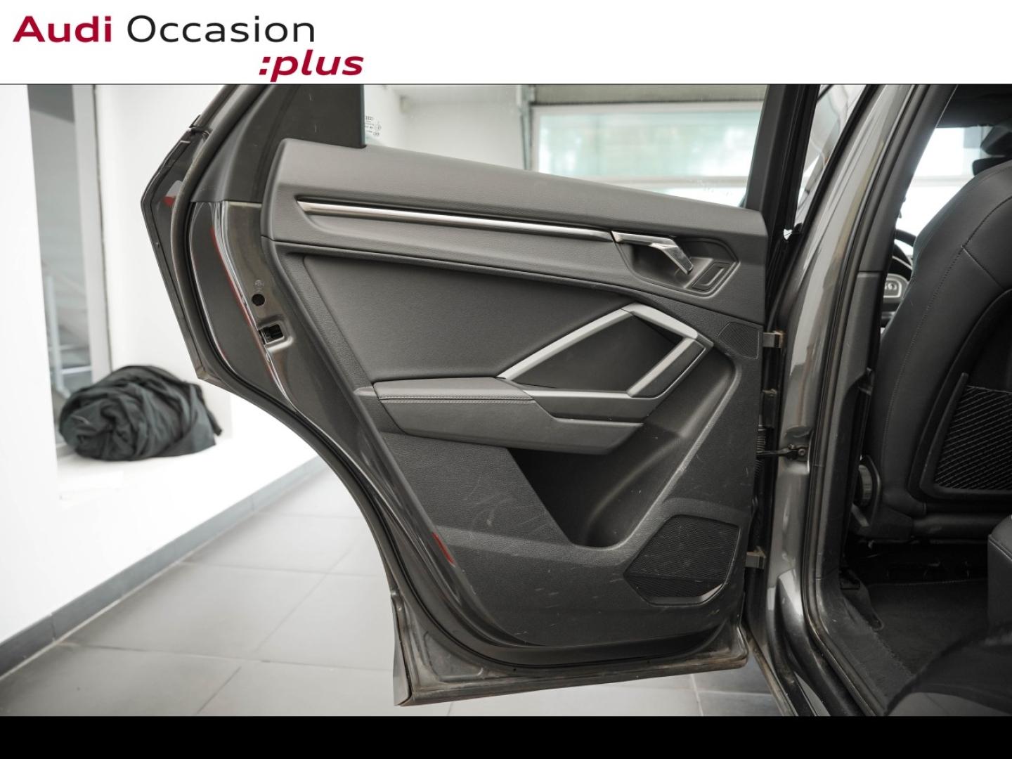 Voitures occasions Audi Q3 Sportback S line Montigny-le-Bretonneux