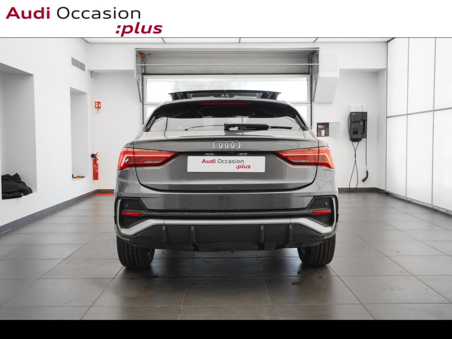 Voitures occasions Audi Q3 Sportback S line Montigny-le-Bretonneux