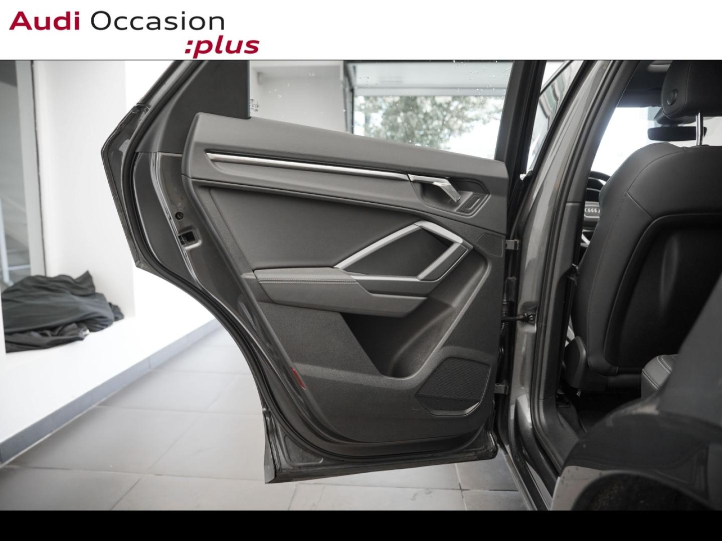 Voitures occasions Audi Q3 Sportback S line Montigny-le-Bretonneux