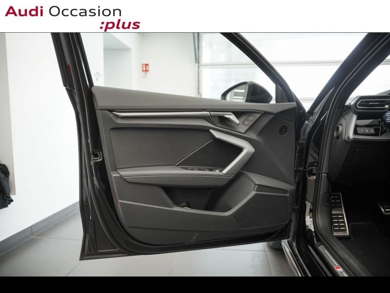 Voitures occasions Audi A3 Sportback S line Montigny-le-Bretonneux