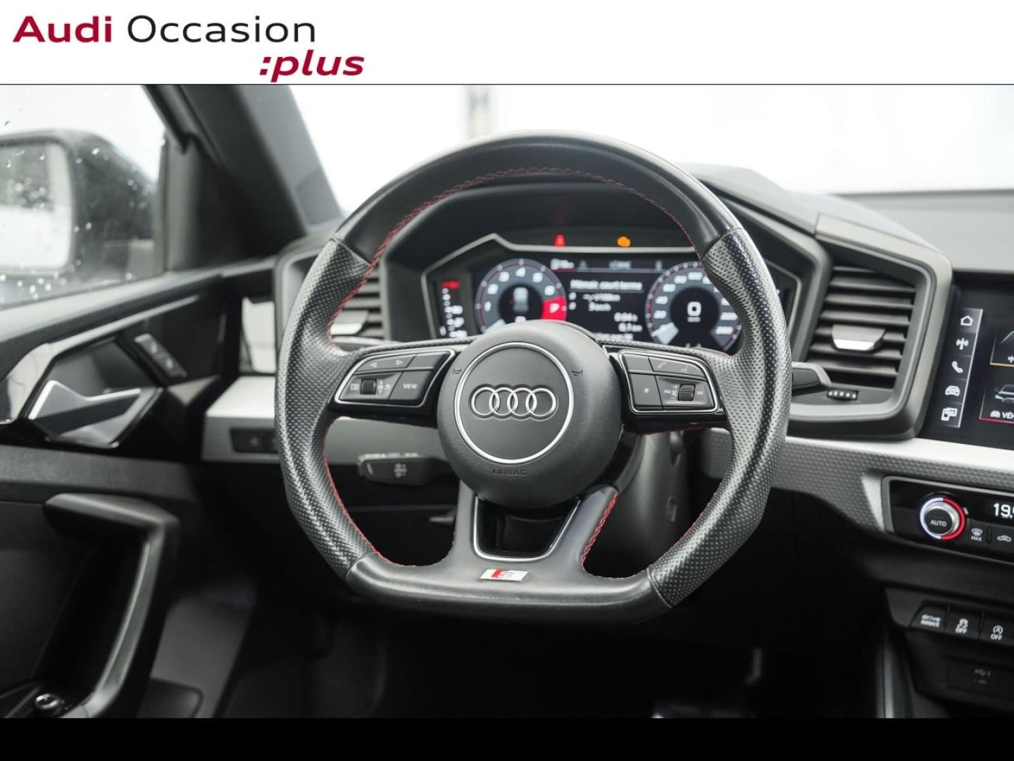 Voitures occasions Audi A1 Sportback S line Montigny-le-Bretonneux