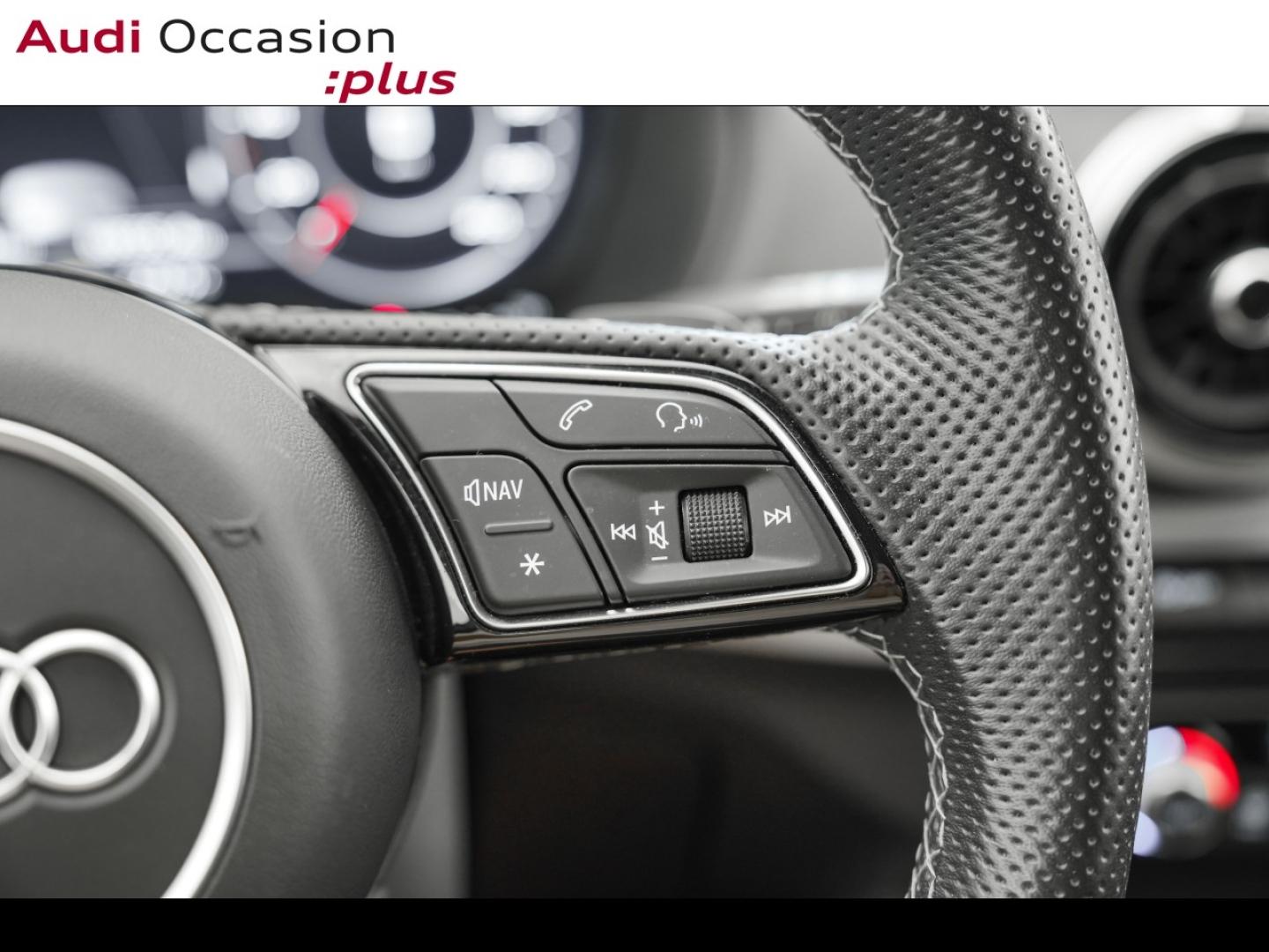 Voitures occasions Audi Q2 S line Montigny-le-Bretonneux