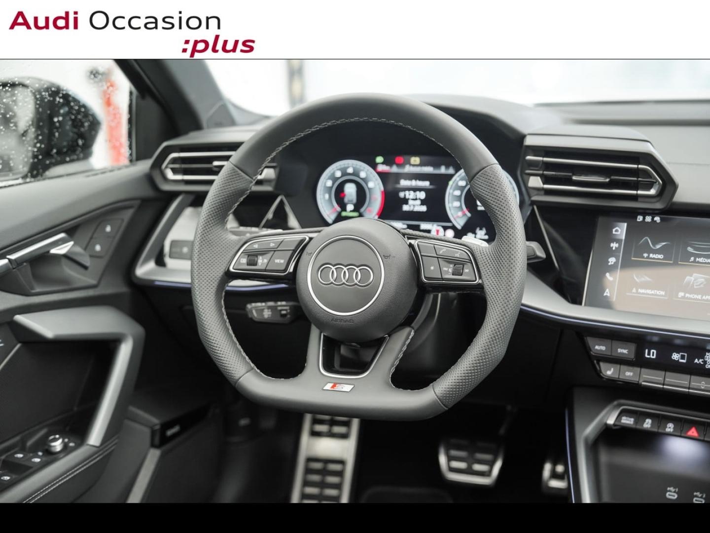 Voitures occasions Audi A3 Sportback S line Montigny-le-Bretonneux
