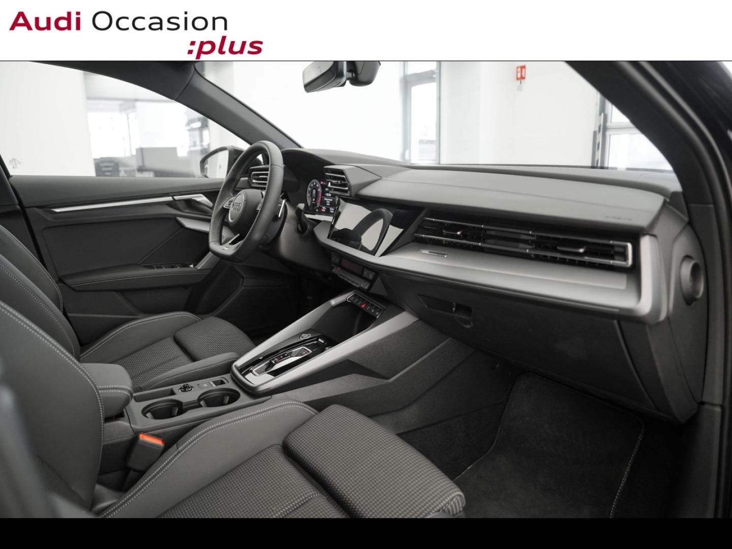 Voitures occasions Audi A3 Sportback S line Montigny-le-Bretonneux