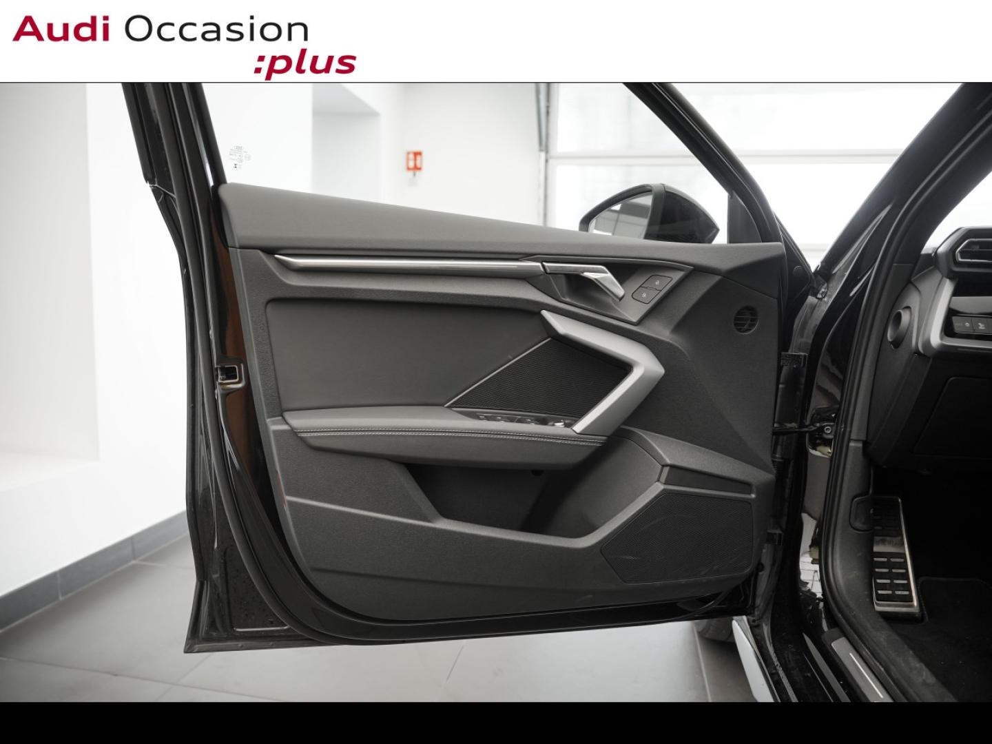 Voitures occasions Audi A3 Sportback S line Montigny-le-Bretonneux