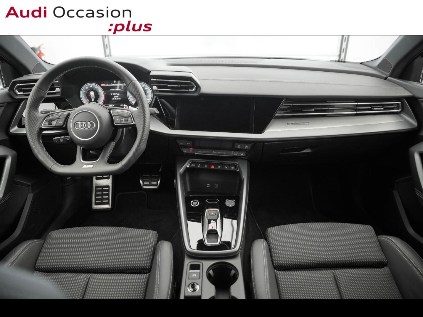 Voitures occasions Audi A3 Sportback S line Montigny-le-Bretonneux
