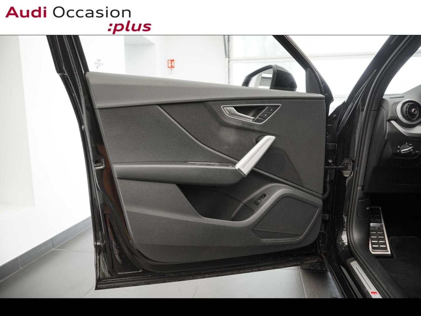 Voitures occasions Audi Q2 S line Montigny-le-Bretonneux