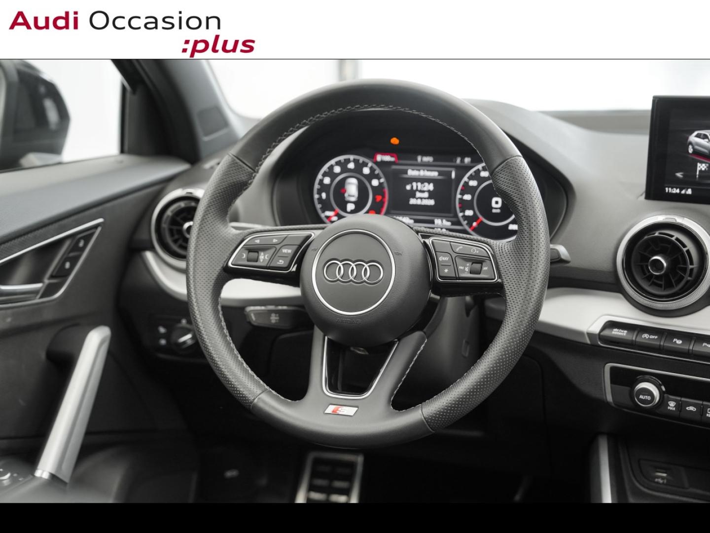 Voitures occasions Audi Q2 S line Montigny-le-Bretonneux