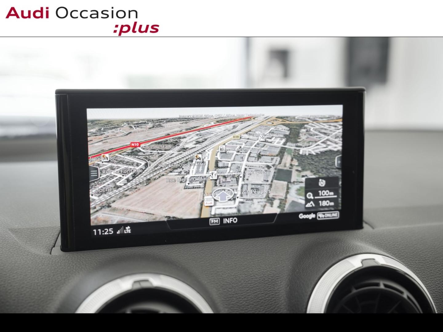 Voitures occasions Audi Q2 S line Montigny-le-Bretonneux