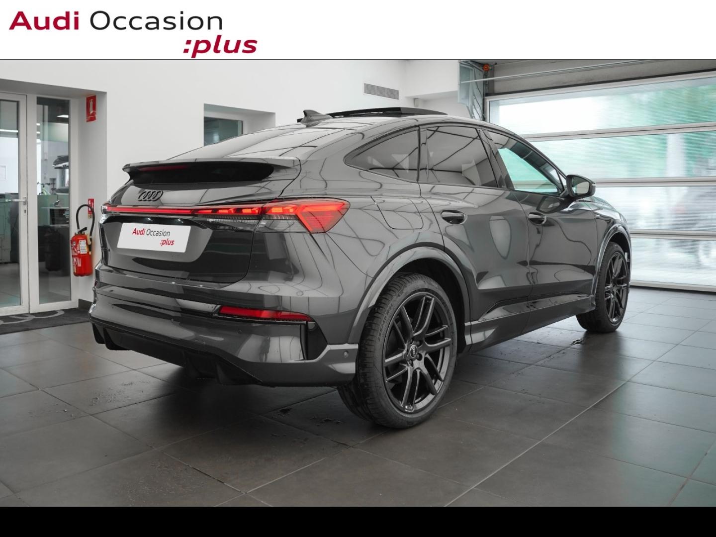 Voitures occasions Audi Q4 Sportback e-tron Base Montigny-le-Bretonneux